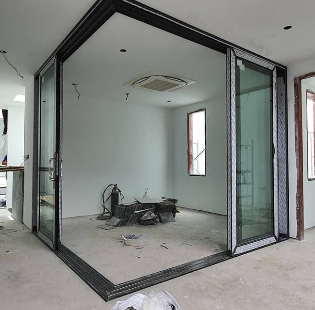 cửa đi mở lùa nhôm hopo hệ 120