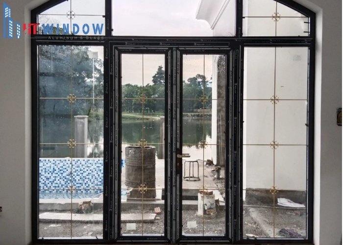 Cửa nhôm cầu cách nhiệt được sử dụng để làm nhà ở, văn phòng, khách sạn