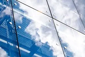 Mách bạn cách nhận biết kính solar control là gì chính xác