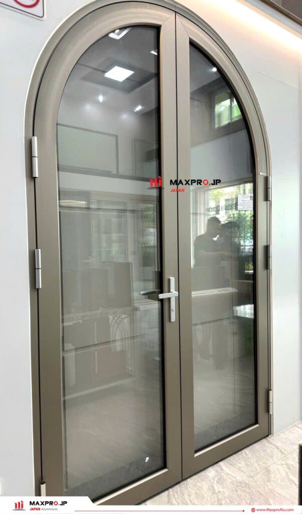 Các mẫu cửa nhôm Maxpro uốn vòm hiện đại