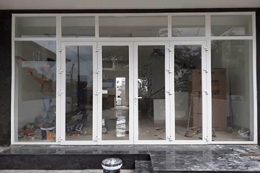 Hướng dẫn cách đánh giá cửa nhôm Luxury