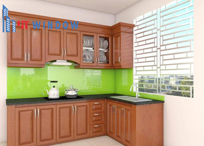 Kính bếp màu xanh lá cây (hành Mộc)
