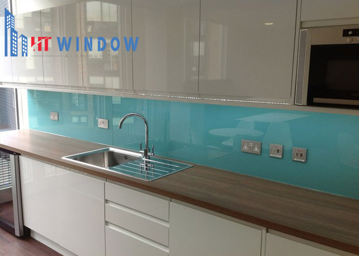 Kính bếp màu xanh dương, xanh nước biển