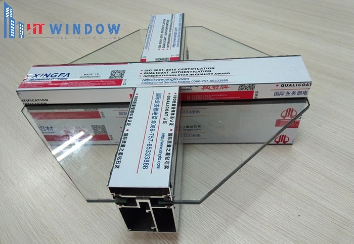 Vách kính mặt dựng lộ đố phù hợp với nhà xưởng, nhà máy, văn phòng nhỏ