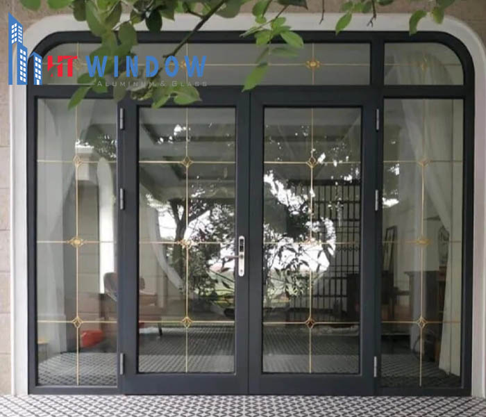 Cửa Xingfa được thiết kế hiện đại giúp công trình trông sang trọng, cao cấp