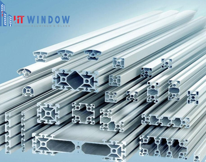 Xưởng sản xuất sẽ tiến hành gia công các thanh nhôm định hình