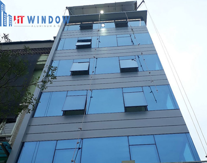 HTWINDOW là đơn vị thi công vách kính mặt dựng tại Hà Đông uy tín hiện nay