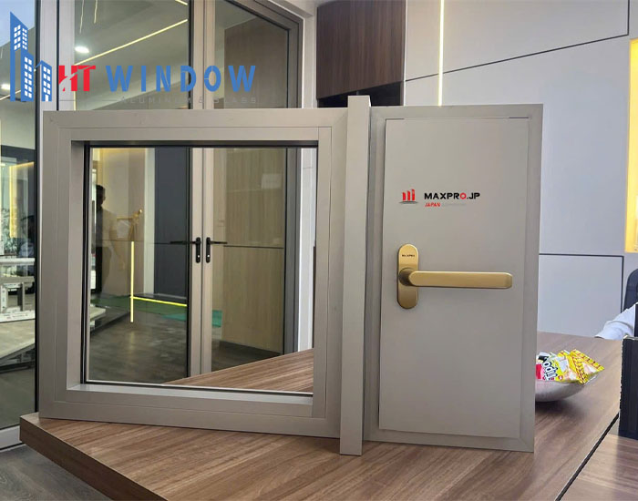 Khung nhôm dày nên chịu lực tốt, độ bền cao