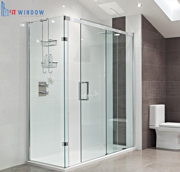 Kính chịu lực được sử dụng để làm cabin phòng tắm