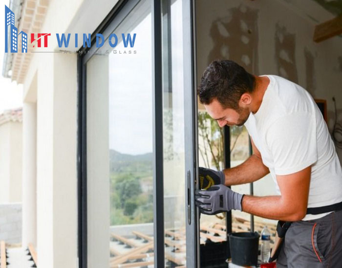 Liên hệ với đơn vị chuyên nghiệp để quá trình sửa chữa diễn ra thuận lợi, an toàn
