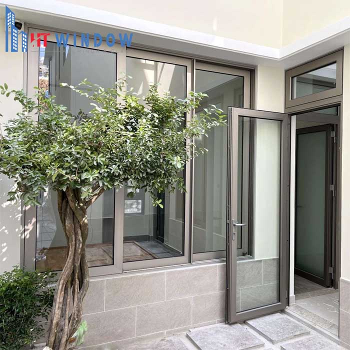 Chú ý đến vị trí và hướng lắp đặt cửa nhôm