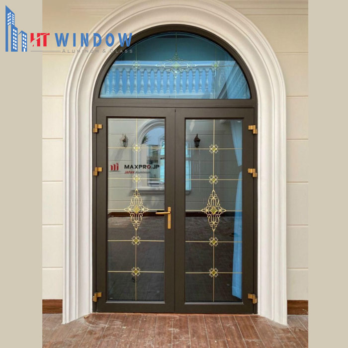 Chất lượng lắp đặt ảnh hưởng rất nhiều tới khả năng cách nhiệt của cửa