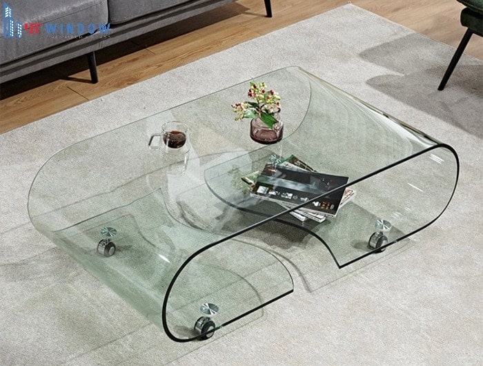 Kính cường lực uốn cong sở hữu độ bền cơ học vượt trội nhờ quá trình xử lý nhiệt nghiêm ngặt