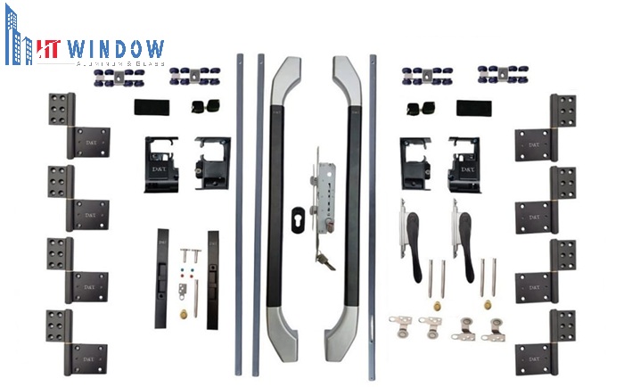 Phụ kiện cho cửa nhôm trượt quay 2 chiều phải được sản xuất đồng bộ để đảm bảo sự ăn khớp tuyệt đối