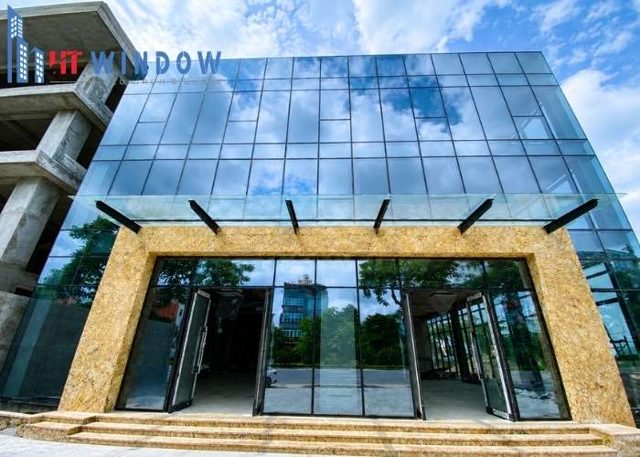 Tiến hành nghiệm thu và bàn giao công trình