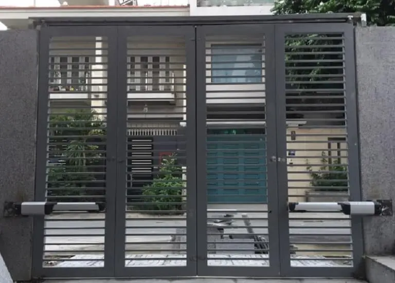 Các mẫu cửa cổng nhôm xingfa mới nhất hiện nay