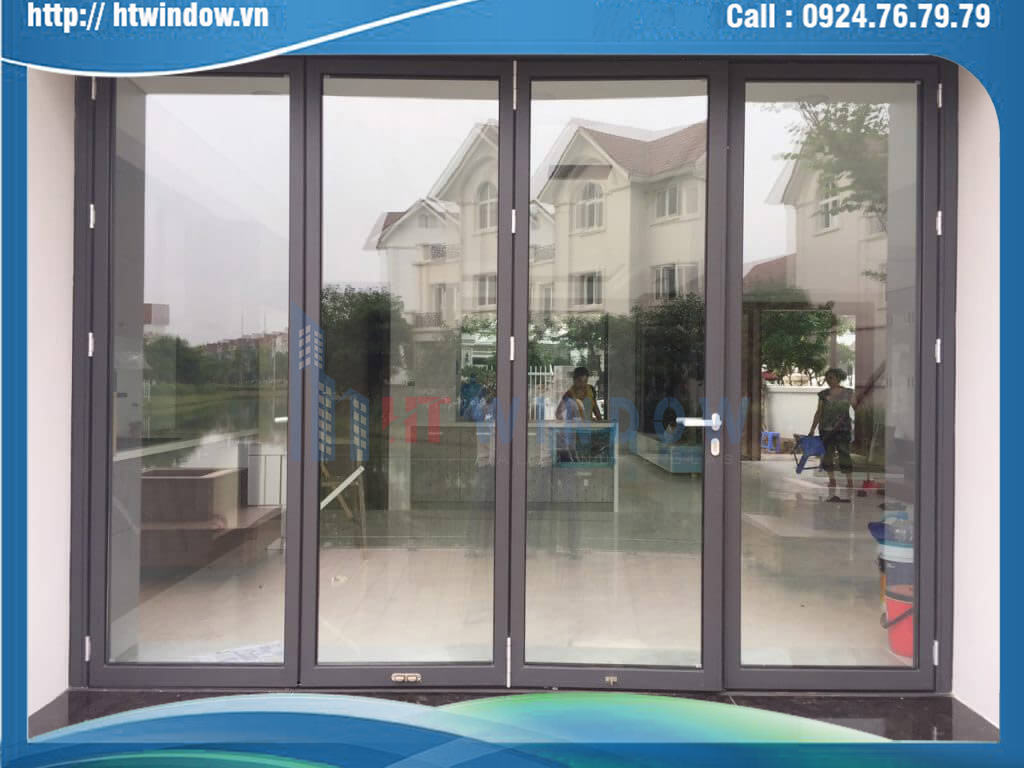 Mẫu cửa đi xếp trượt 6 cánh nhôm Xingfa cho biệt thự ven biển