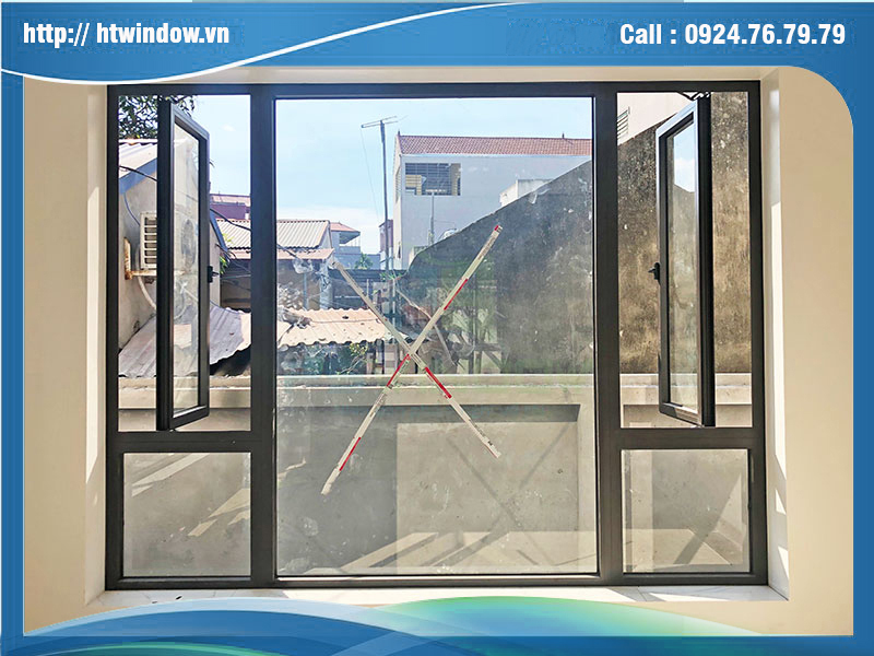 cửa sổ mở quay nhôm xingfa