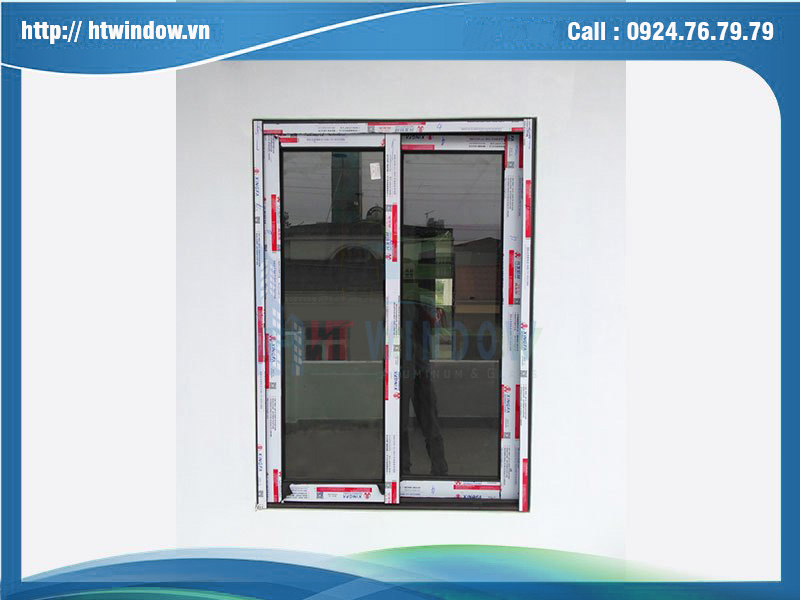 Cửa sổ trượt 4 cánh nhôm Xingfa hệ 93 đón gió tối đa cho phòng khách