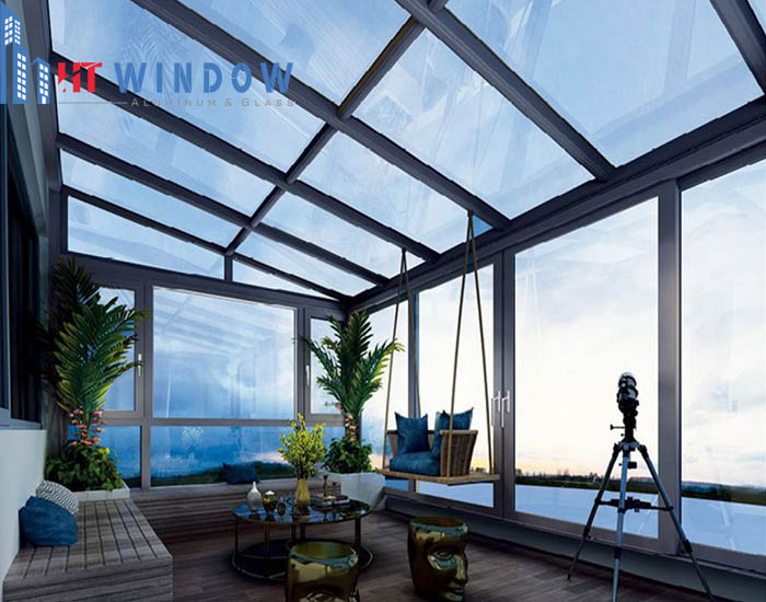 Giá thành lắp đặt và vật tư cao hơn so với các vật liệu truyền thống