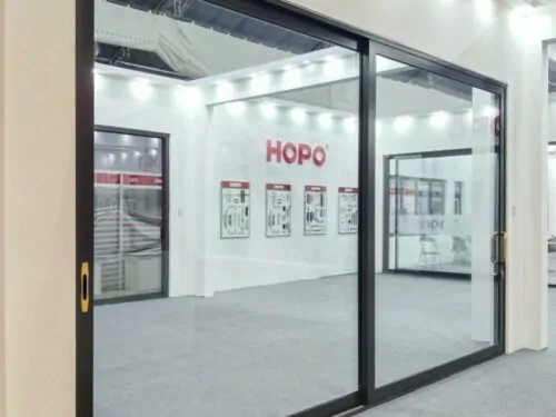 cửa đi lùa nhôm hopo