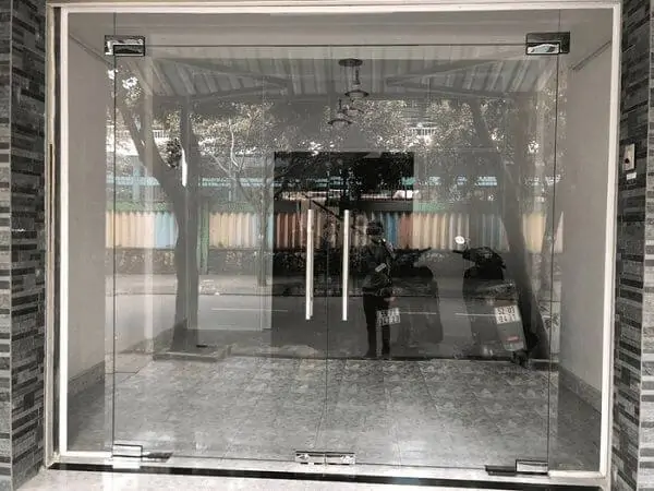 Báo giá cửa kính cường lực